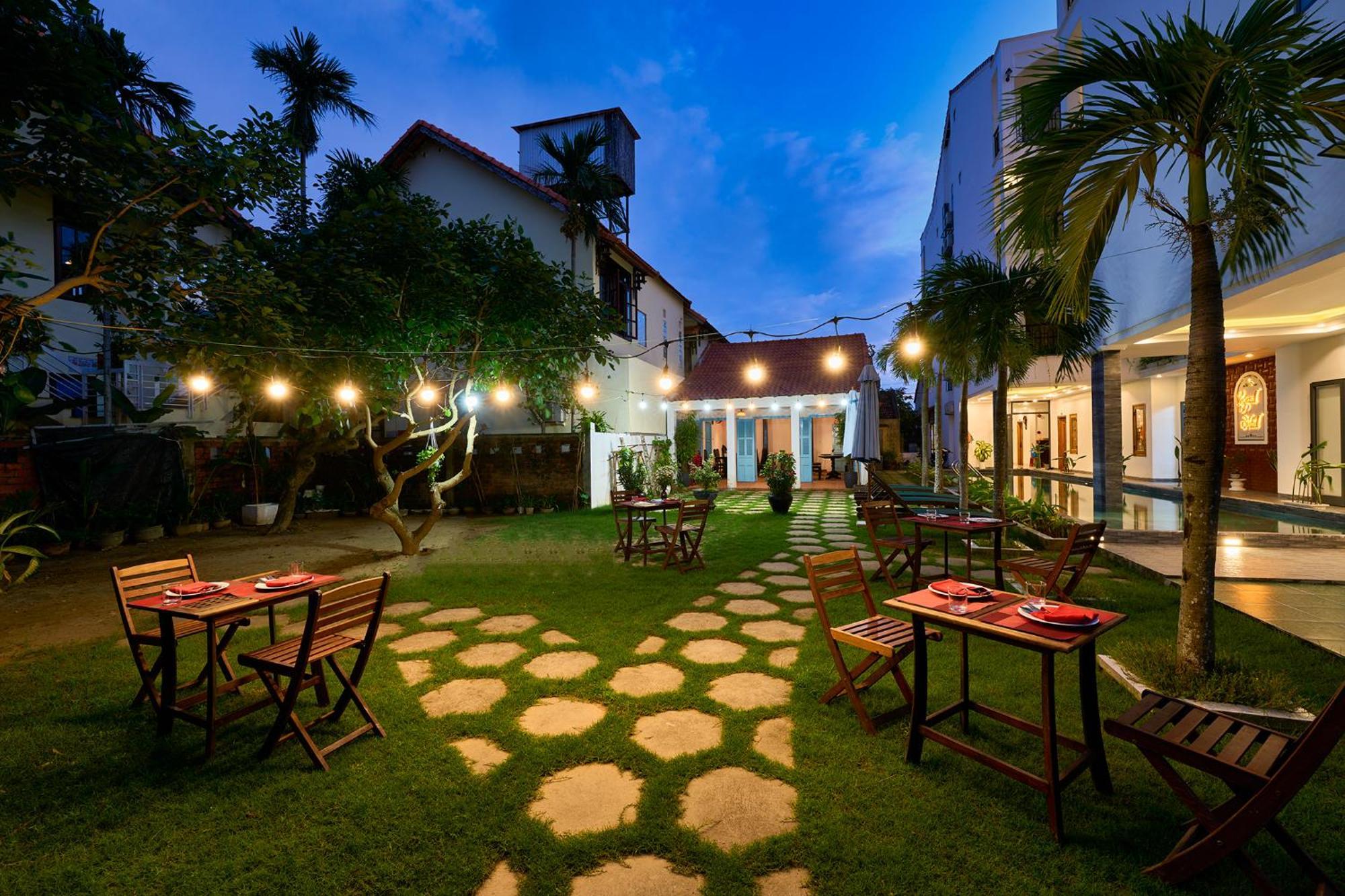 Hoi An Legend Charm Boutique Hoi An Hotel Exterior foto